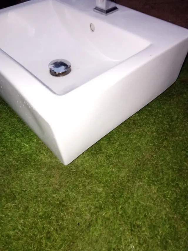 Lavabo+Grifo+Tapón de cierre+Latiguillos