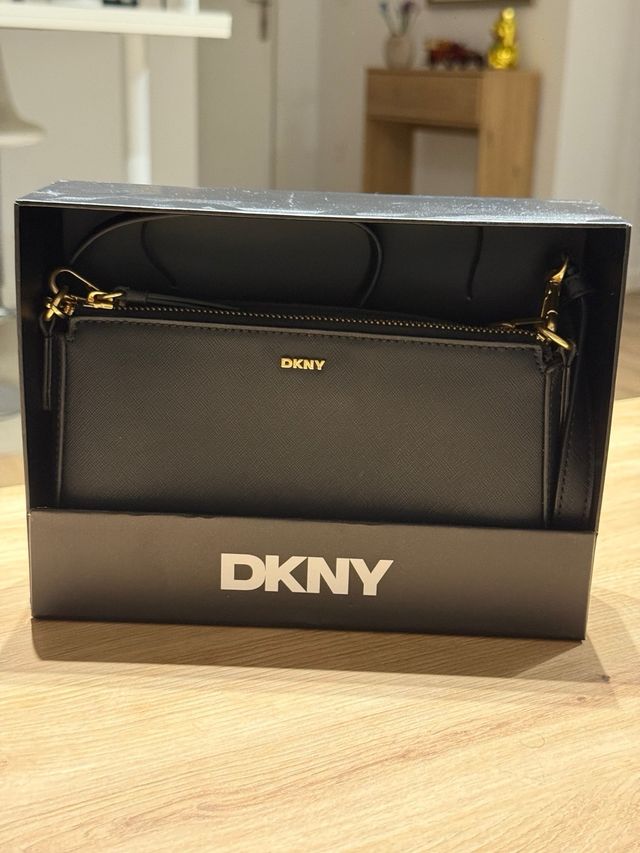 Bolso DKNY negro