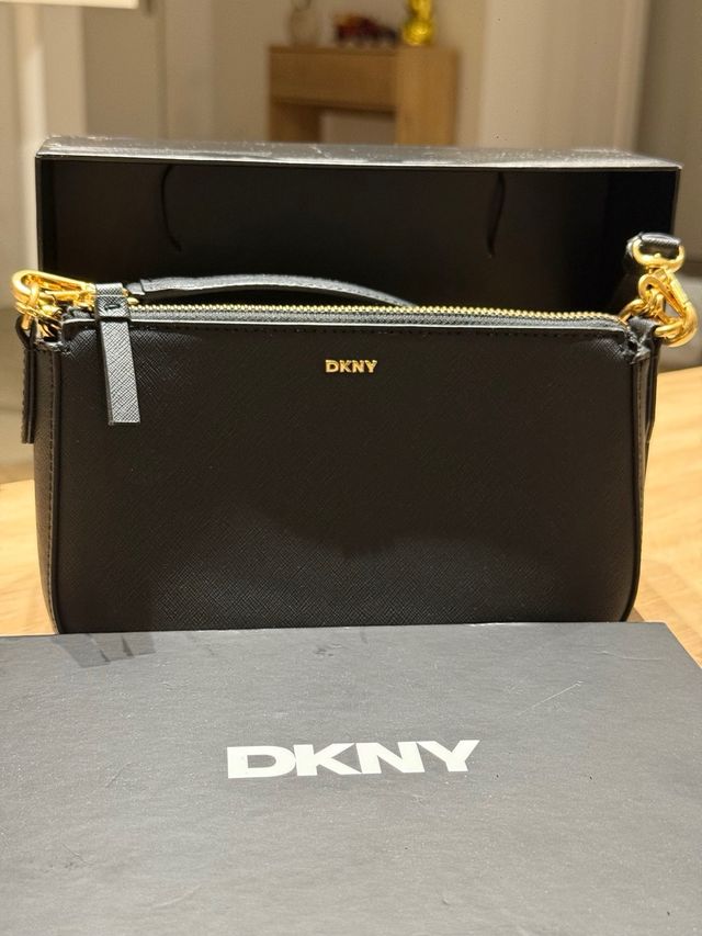 Bolso DKNY negro