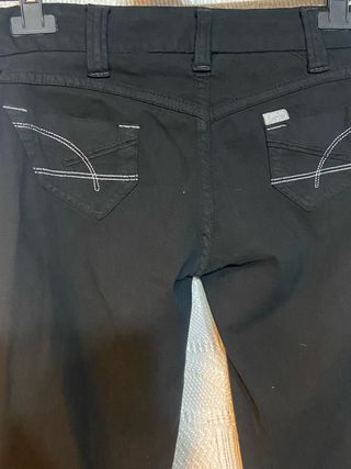 Pantalones piratas Lois negros