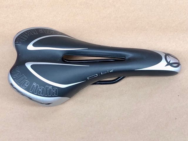 Sillín Selle Italia Q-Bik Negro/Plata