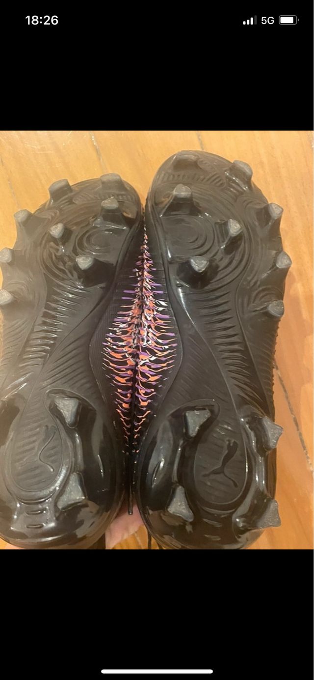 Botas de fútbol niño Puma Talla 33 de tacos