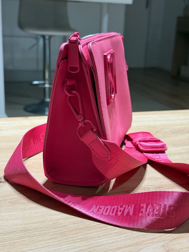 Bolso Steve Madden Fucsia