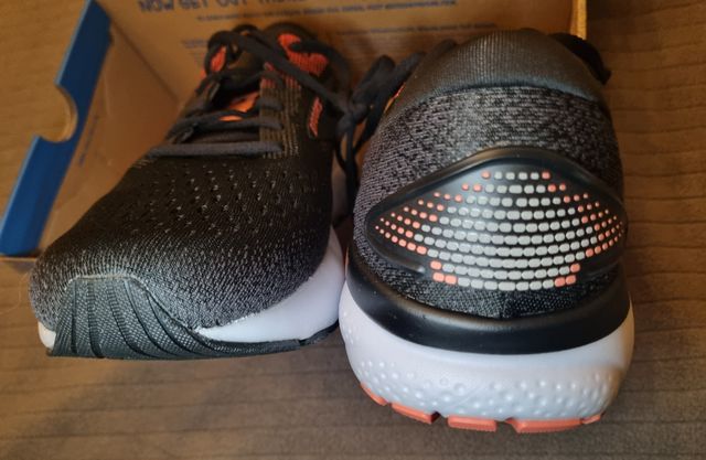 scarpe Brooks Ghost 16 tg. 44,5 col. black *NEW