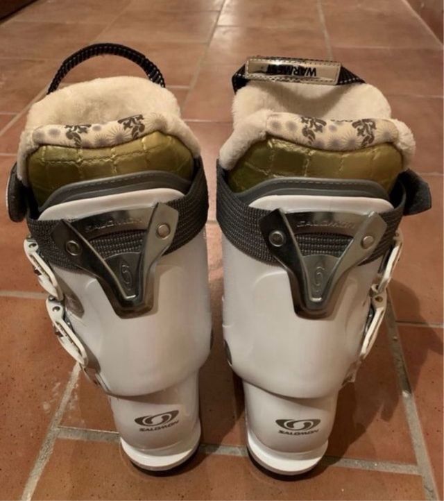 Botas esquí niña/mujer + esquís Atomic