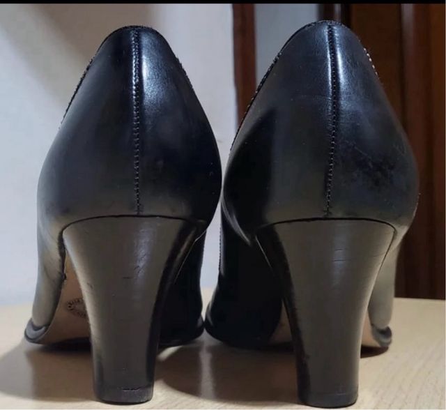 Zapatos Doctor Cuíllos Piel Negra Talla 38