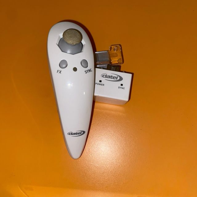 Nintendo Wii Console Bianca con Cavi e Nunchunk