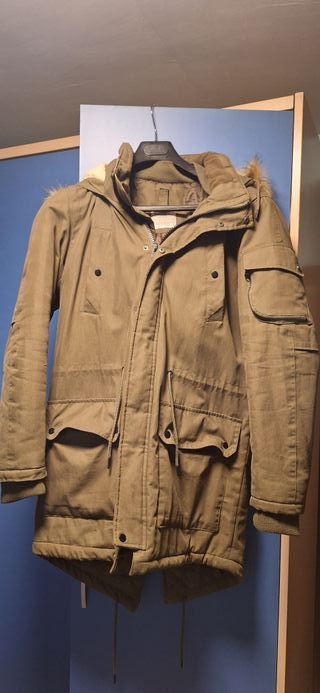 Abrigo largo verde militar