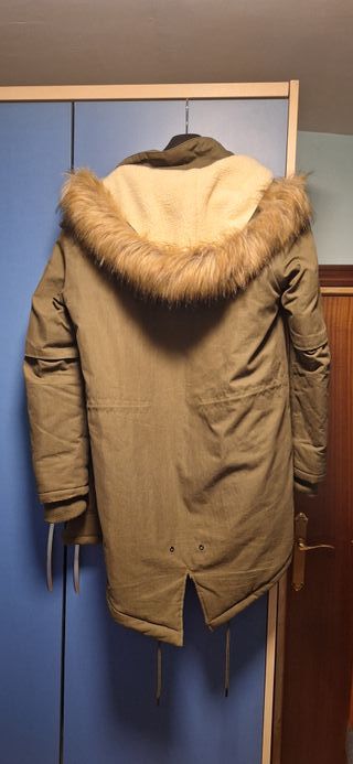 Abrigo largo verde militar