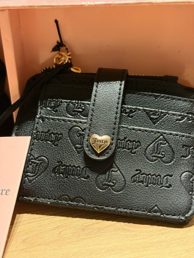 Pack Juicy Couture: Cartera y Llavero