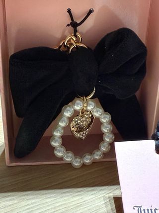 Pack Juicy Couture: Cartera y Llavero