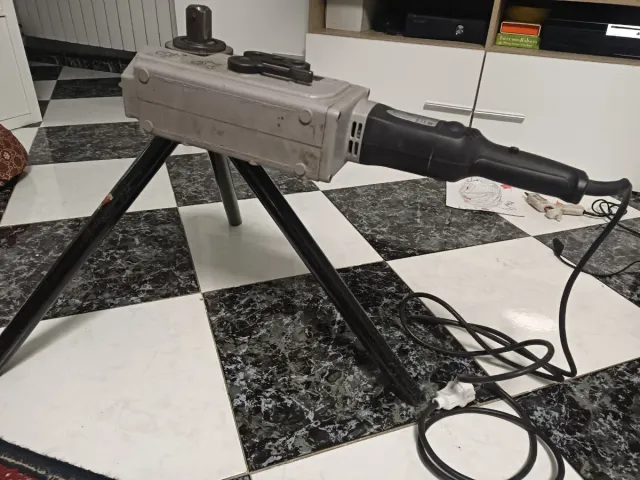 Curvadora de tubo ROTHENBERGER+ TRÍPODE