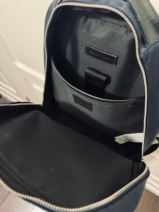 Mochila semicuero de Zara