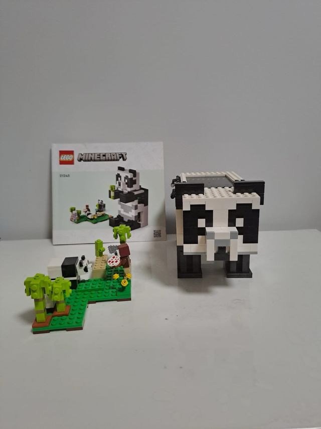 LEGO Minecraft Refugio del Panda 21245