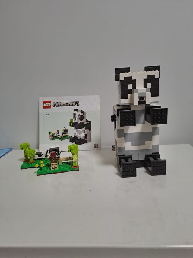 LEGO Minecraft Refugio del Panda 21245