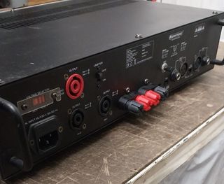 Amplificatore omnitronic P 250