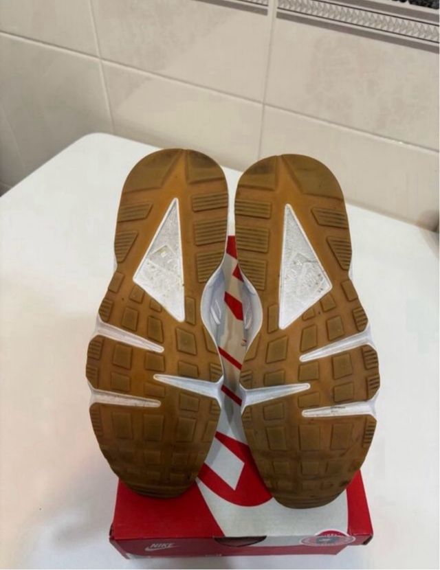 Nike Huarache Blanco y crema