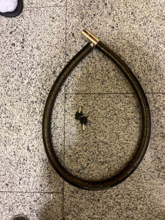 Pitón de seguridad para moto