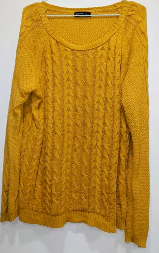 Jersey Stradivarius mostaza trenzado