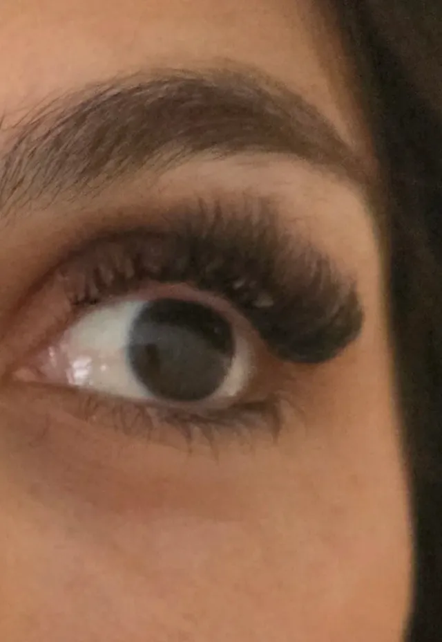 Extensiones de pestañas