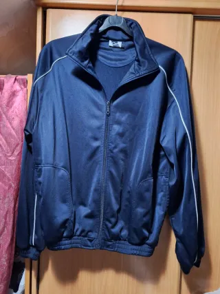 Chaqueta deportiva azul