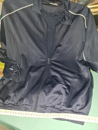 Chaqueta deportiva azul