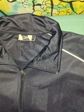 Chaqueta deportiva azul
