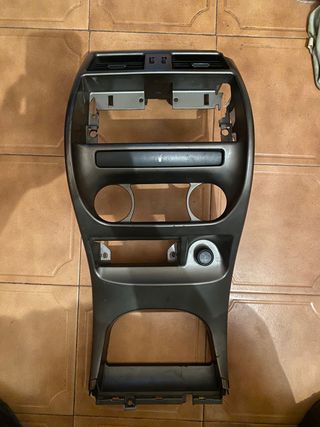 Consola Central Nissan Terrano