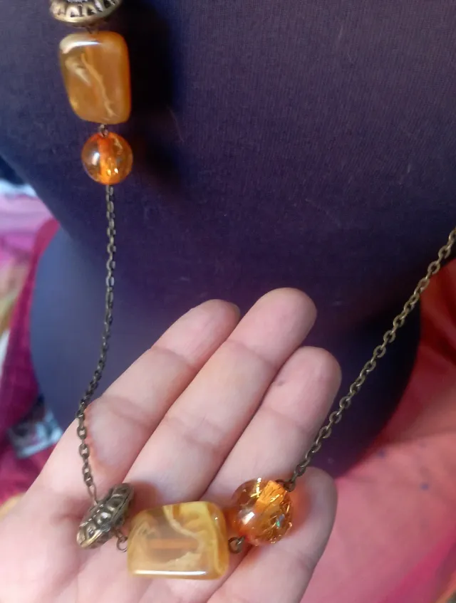Collana lunga vintage 80 bronzo resina color ambra