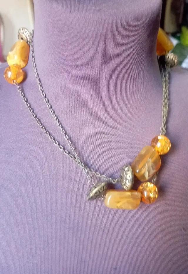 Collana lunga vintage 80 bronzo resina color ambra