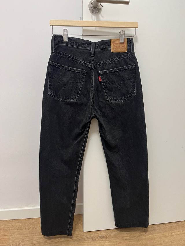 Levi's 501 gris desgastado