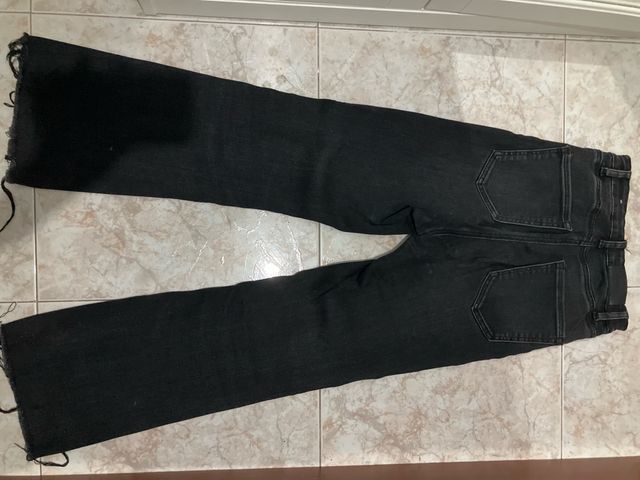 Pantalones vaqueros negros