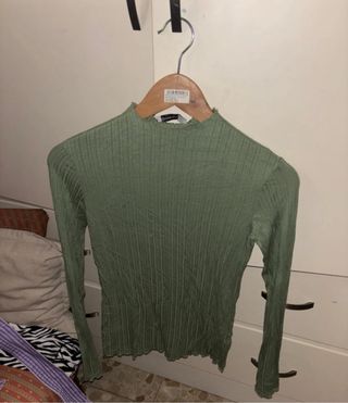 Camiseta verde manga larga