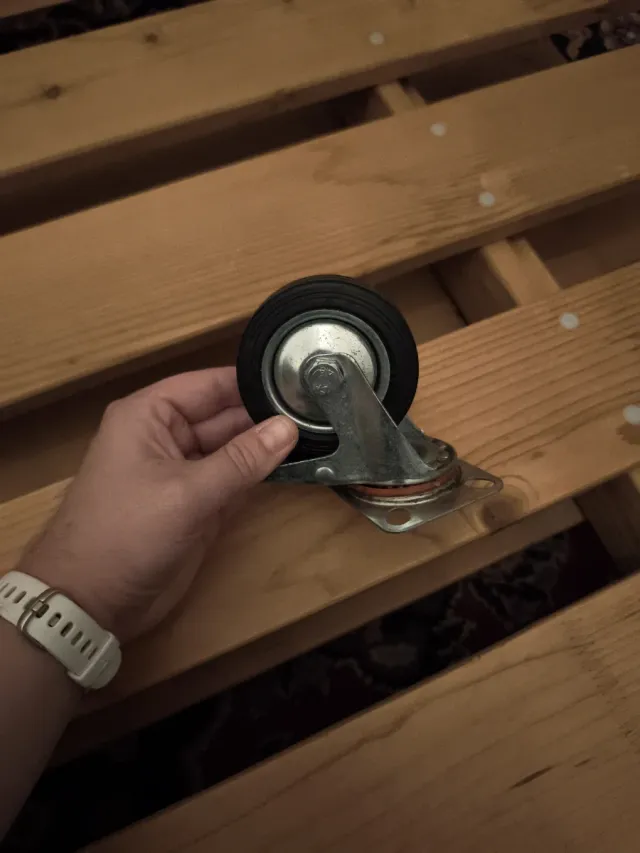 Sofá cama  140cm madeira