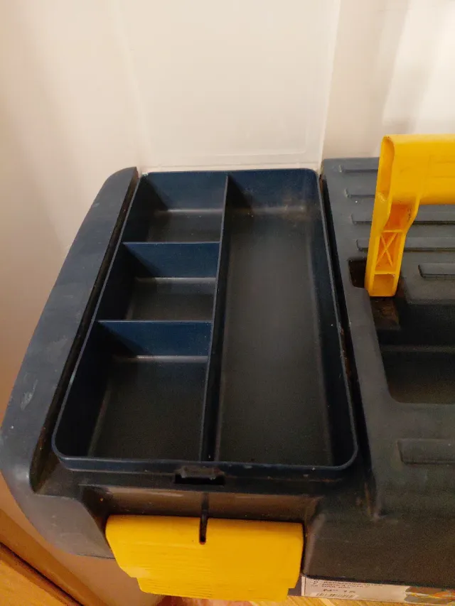 Caja de herramientas Tayg N° 15