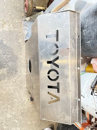 Cubrecarter Aluminio Toyota J90