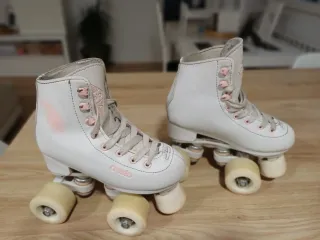 Patines 4 Ruedas Artísticos Niños/Mujer Talla 30