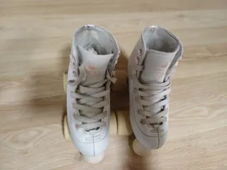 Patines 4 Ruedas Artísticos Niños/Mujer Talla 30