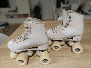 Patines 4 Ruedas Artísticos Niños/Mujer Talla 30