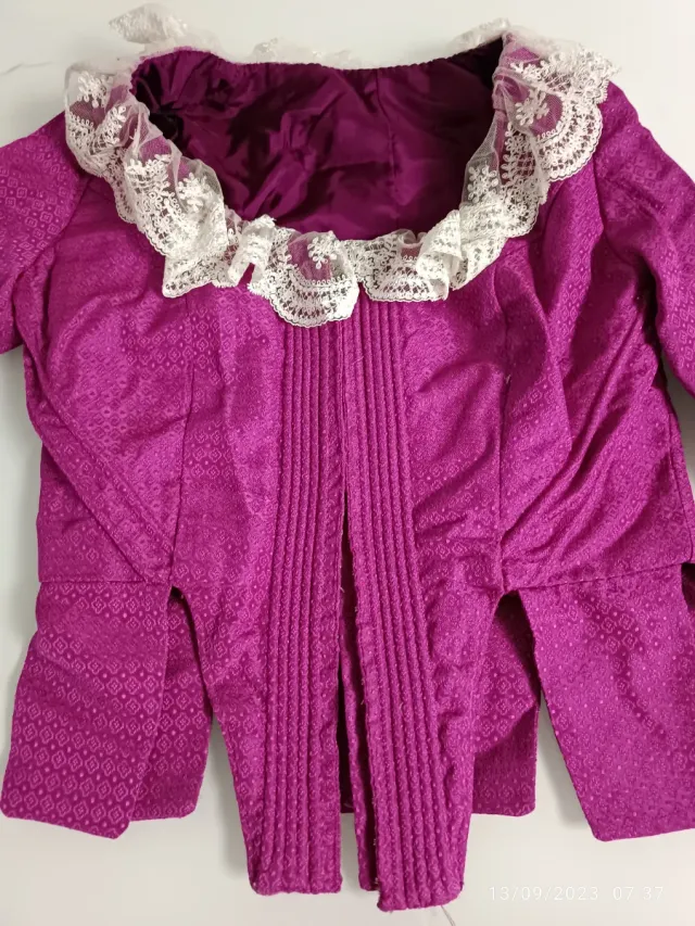 Corpiño rosa fucsia mujer con encaje. Sin usar.