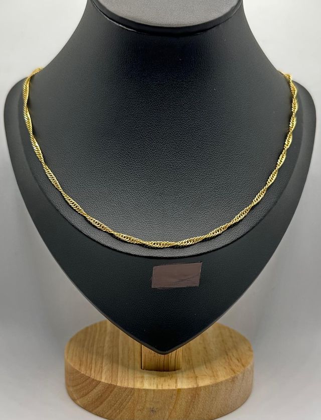 Cadena Singapour de oro de 18k, 6.22 g, 55 cm.