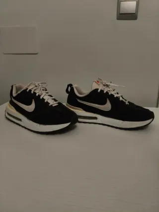 Zapatilla Nike Air Max Dawn Talla 43