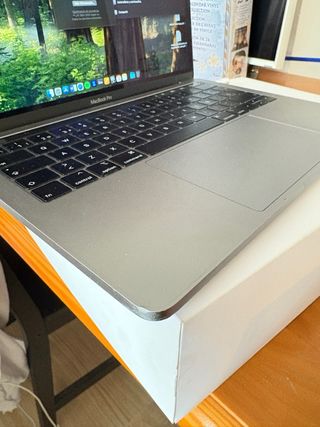 MacBook Pro 13” 2019 – i7 / 16GB RAM – Oportunidad