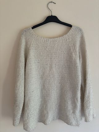 Maglioncino panna con cuori neri