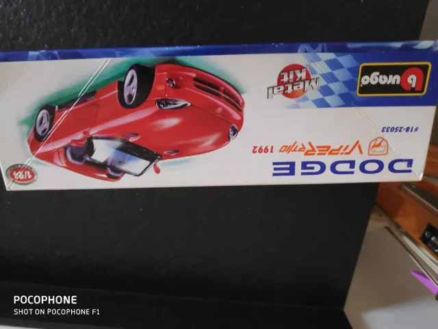 Maqueta Burago, esc 1/24.