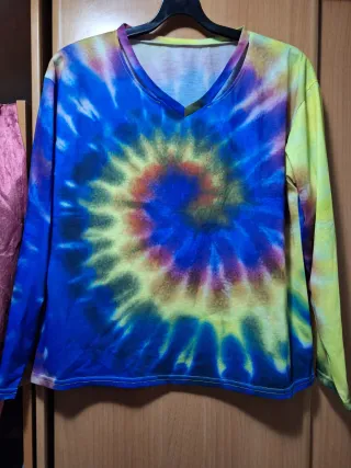 Camiseta mujer tie-dye manga larga