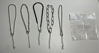 Conjunto 5 Pulseras Plateadas