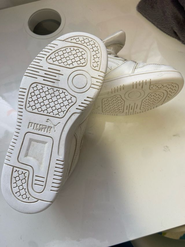 Zapatillas Puma Niña Talla 33