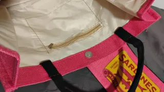 Bolsa y neceser rosa Sardinas