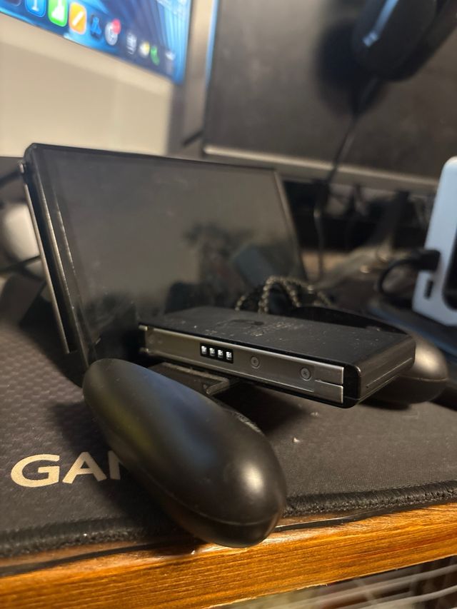 Nintendo Switch OLED Nueva en Garantía